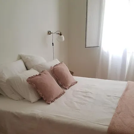 Casa Aorta Downtown ベッド・アンド・ブレックファスト 3*